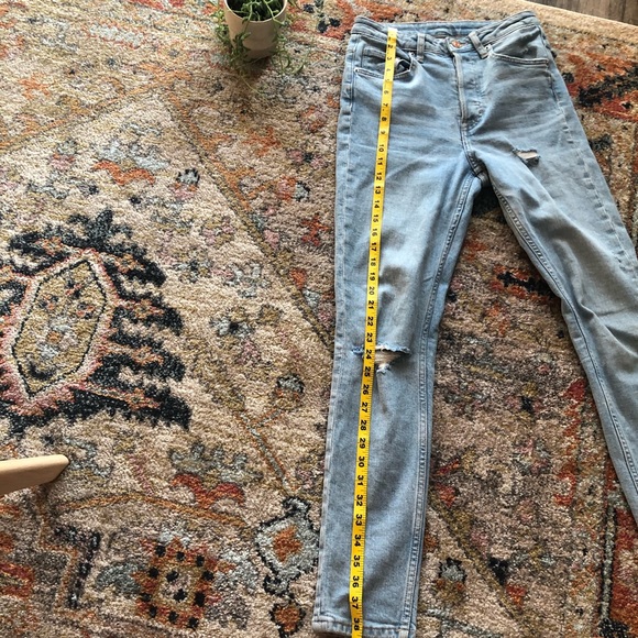 H&M | Vintage Skinny High Jeans - Picture 7 of 12